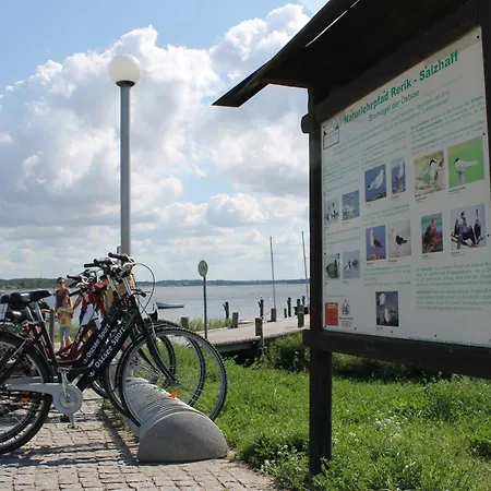 H24 Ferienhaussiedlung Leuchtturmstraße * Rerik