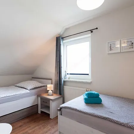 H24 Ferienhaussiedlung Leuchtturmstrasse Rerik